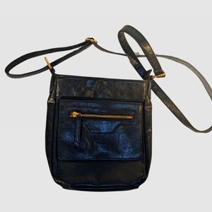 Beautiful Vintage Faux Leather Crossbody Bag